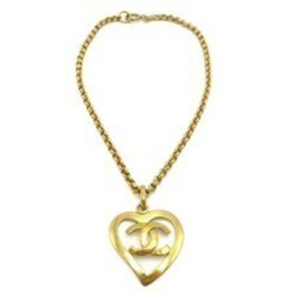 Chanel CC Heart Pendant Metal